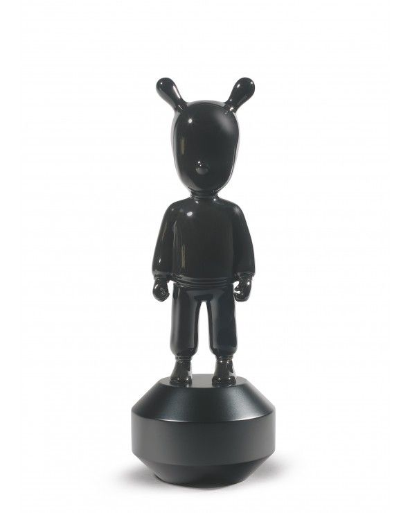 Figurina The Black Guest. Modello piccolo.