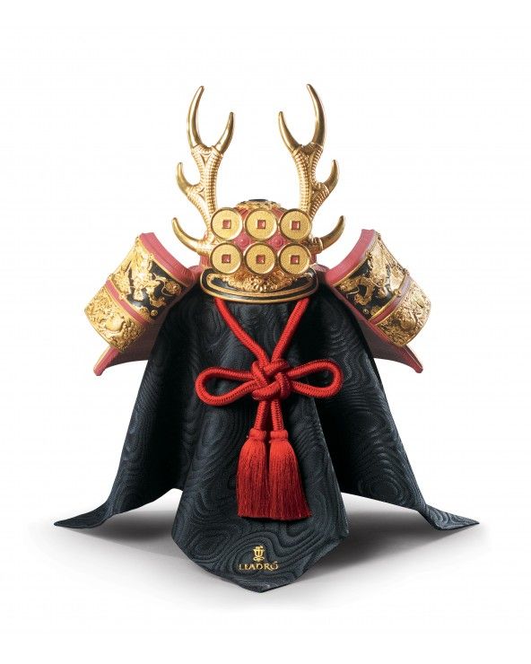 Figurina Elmetto samurai (rosso). Lustro oro