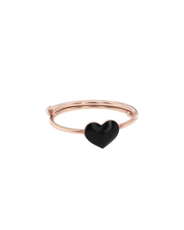Ring with enamelled heart